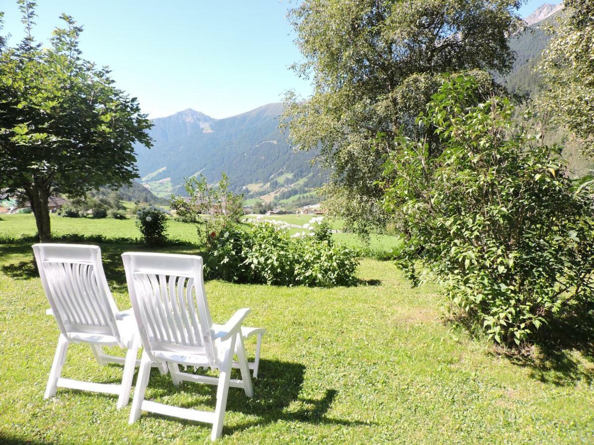 Kuehlerhof Aparthotel Anterselva di Mezzo Exterior photo